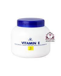 AR Vitamin E Moisturizing Cream Enriched Nature Sunflowers Oil 200ml