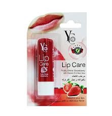 YC Fruity Shine Strawberry Lip Balm   3.8g